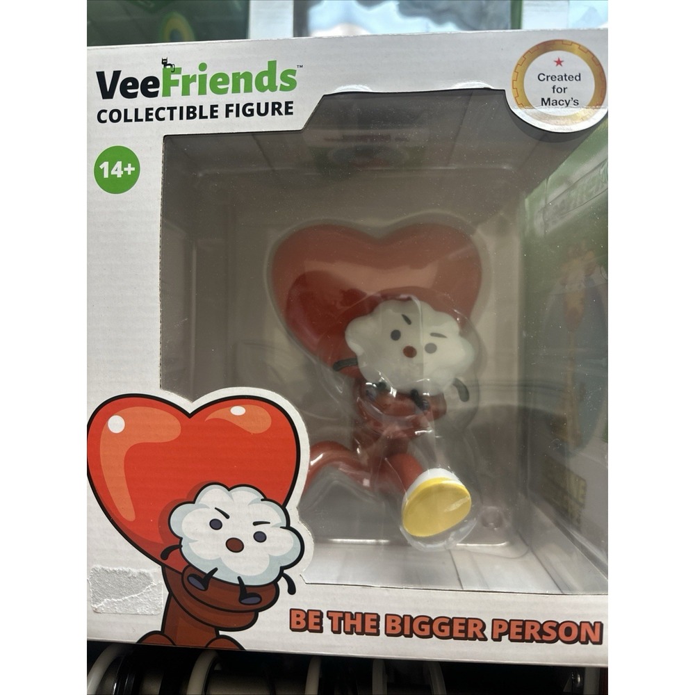 VeeFriends 6" Collectible Vinyl Figure Be The Bigger Person Heart for Macy's